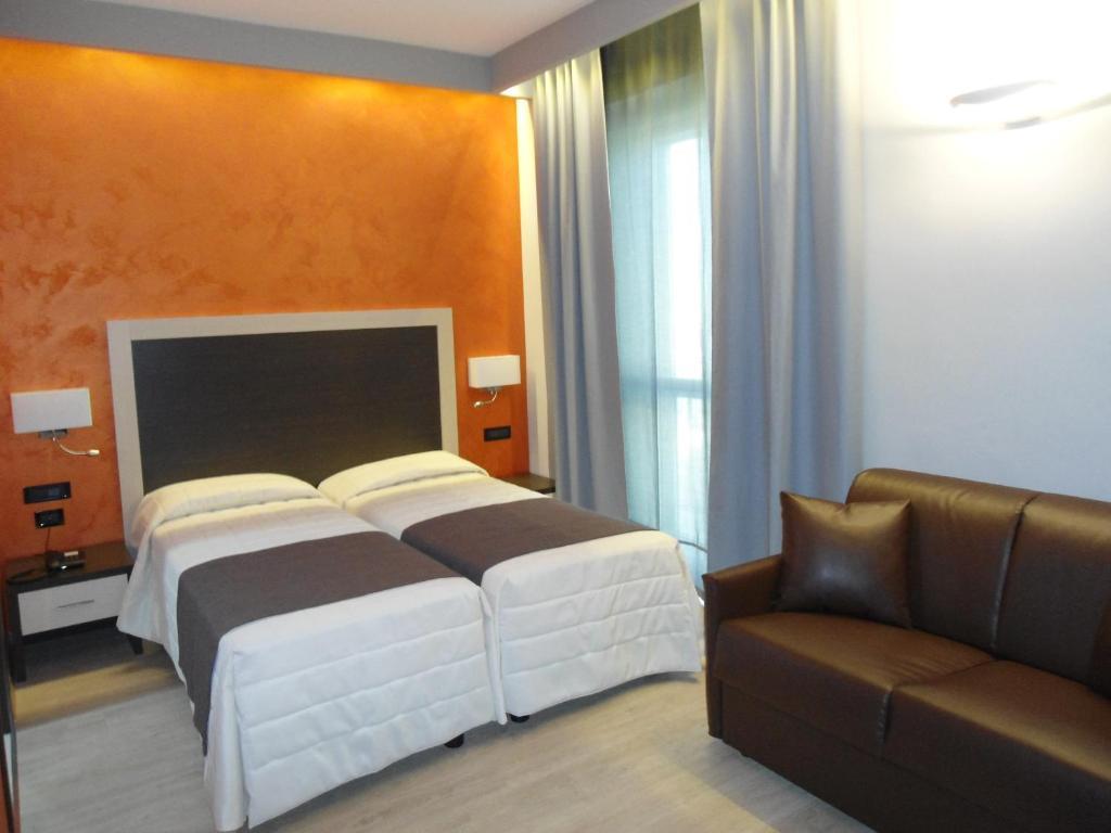 Hotel Continental Torino Exterior foto